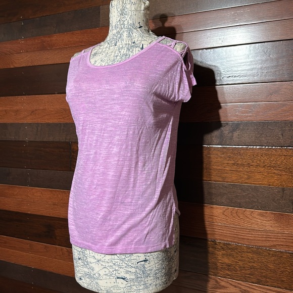 Active Life Lavender Short Sleeve Top - Picture 5 of 9